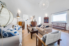  Villa Pietraluna  Сальве